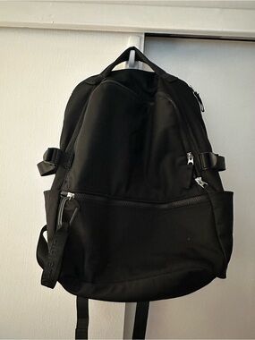 lululemon athletica | Bags | Lululemon Black And Silver Fast And Free Backpack Like New | Poshmark lululemon athletica | Bags | Lululemon Black And Silver Fast And Free Backpack Like New | Poshmark